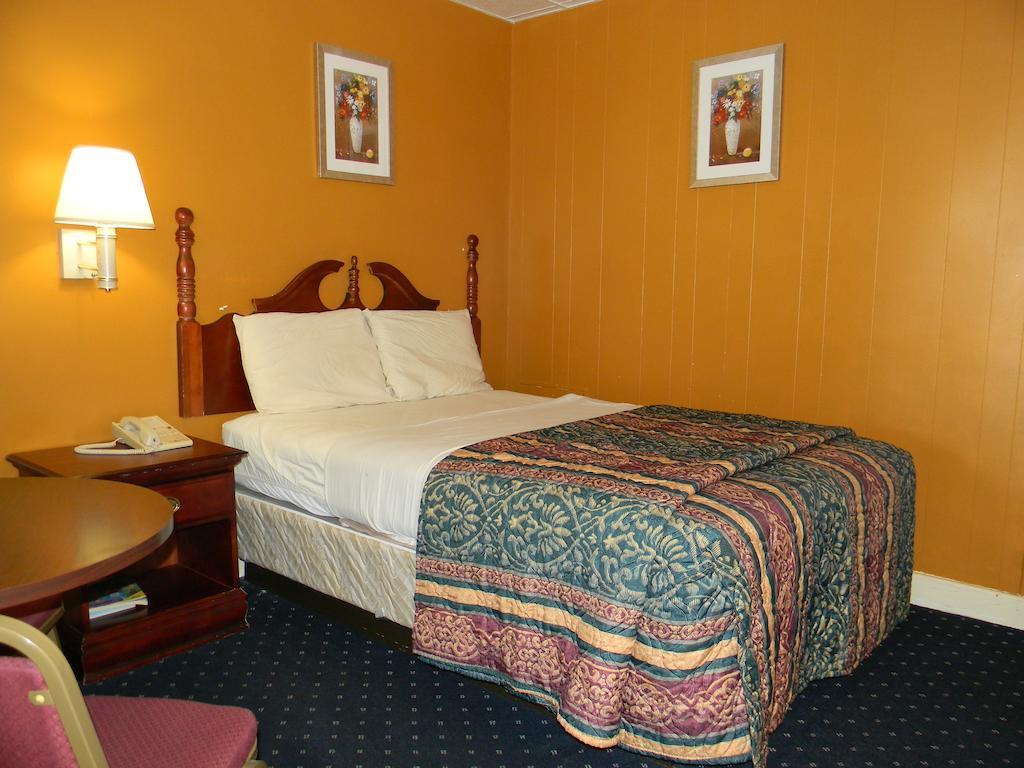 Fairfax Motel โรโนคแรพิดส์ ห้อง รูปภาพ